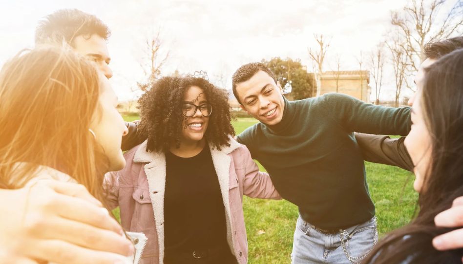 friend zone, amigos jovens adultos solteiros